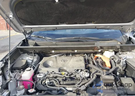 2025 Toyota Rav4 Hybrid Xse from USA, damaged, VIN JTME6RFV1SD574405